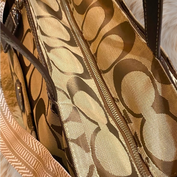 🚨SOLD 🚨 COACH DIAPER BAG EUC - Picture 5 of 15